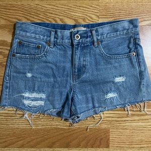 Uniqlo denim shorts size 24